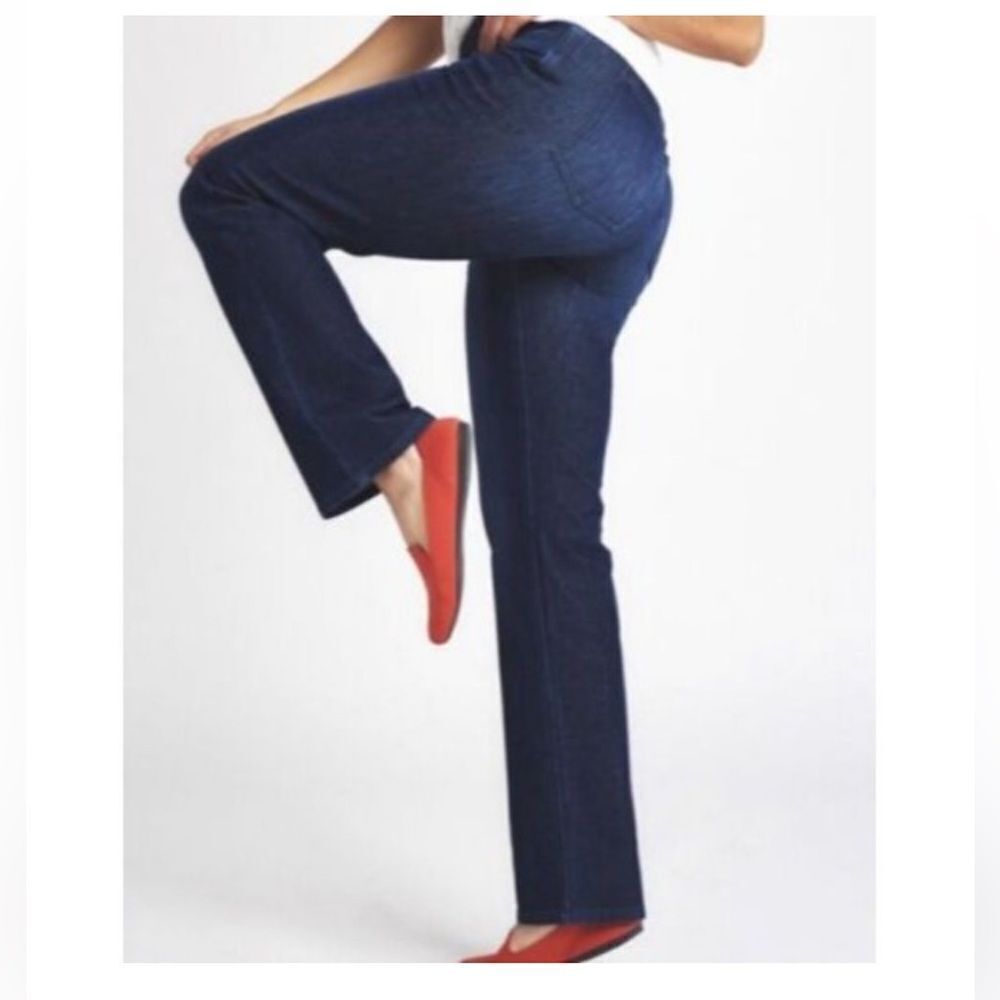 Betabrand pull on straight leg jeans indigo blue size medium
